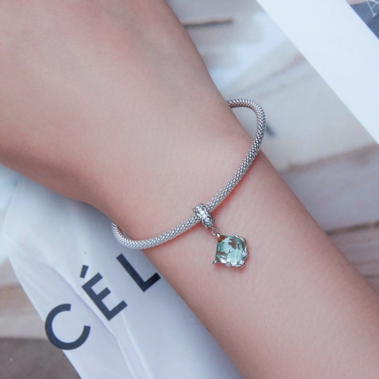 charms-zawieszka-krysztal-kwiatki-cyrkonie-srebro 925-min (5).jpg