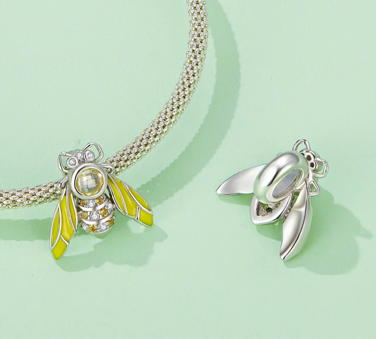 charms-zawieszka-charms-owad-pszczola-stoper-srebro 925-min.jpg