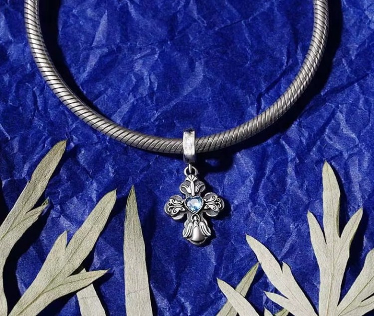 charms-zawieszka-charms-krzyz-serce-cyrkonia-aniolek-srebro (1).jpg