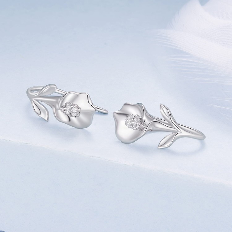 kolczyki-srebrne-kolczyki-damskie-kwiat-lilia-srebro 925 (1).jpg