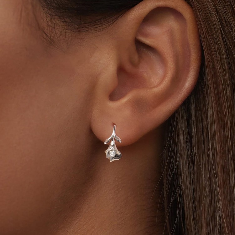 kolczyki-srebrne-kolczyki-damskie-kwiat-lilia-srebro 925 (4).jpg