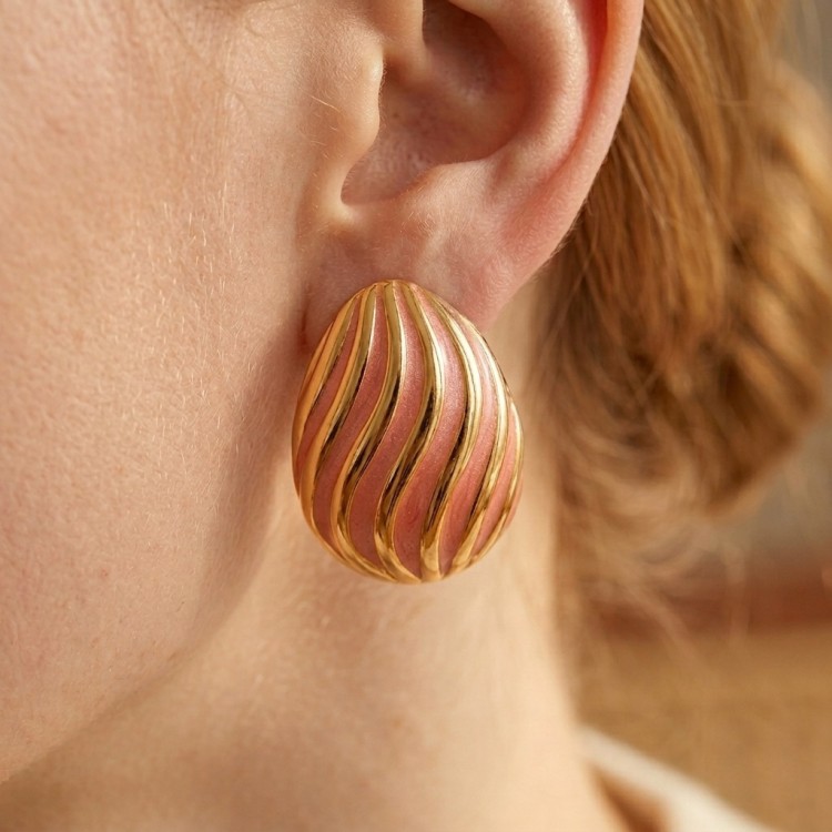 kolczyki-damskie-kolczyki-zlote-muszelki-rozowe-pozlacana-stal-szlachetna (1).jpg