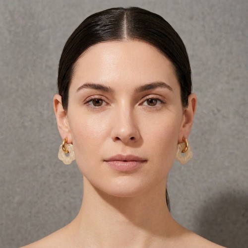 kolczyki-stalowe-kolczyki-zlote-kolorowe-kwiatek-bezowy-pozlacana-stal-szlachetna (2).jpg