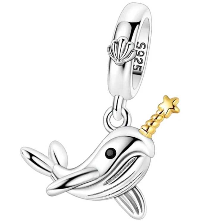 charms-zawieszka-charms-narwal-ze-zlotym-rogiem-srebro (2).jpg