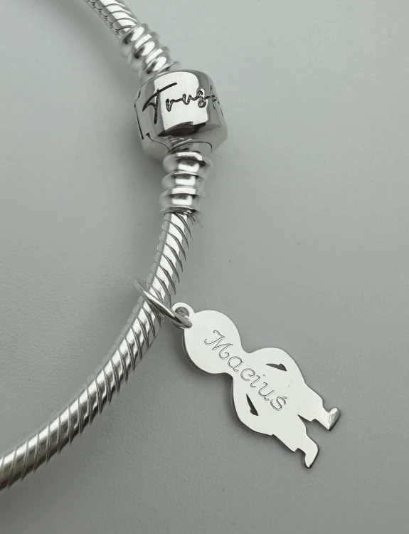 charms-grawerowany-zawieszka-srebro-prezent-na-dzien-mamy-925 (12).jpg