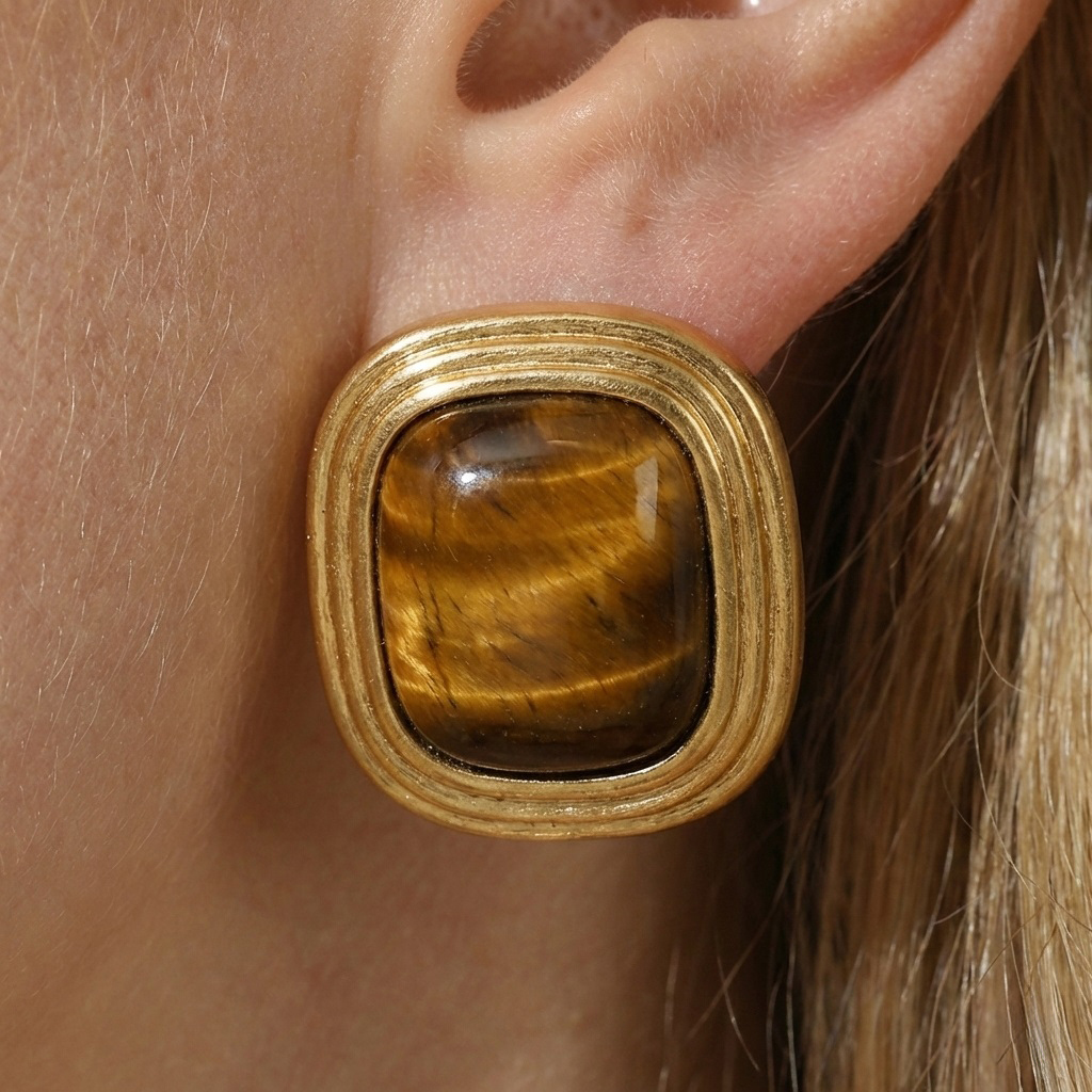 kolczyki-stalowe-kolczyki-zlote-kwadratowe-czarny-kamien-pozlacana-stal-szlachetna (2).jpg